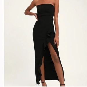 NWT Lulu’s After hours strapless ruffled maxi dress size L